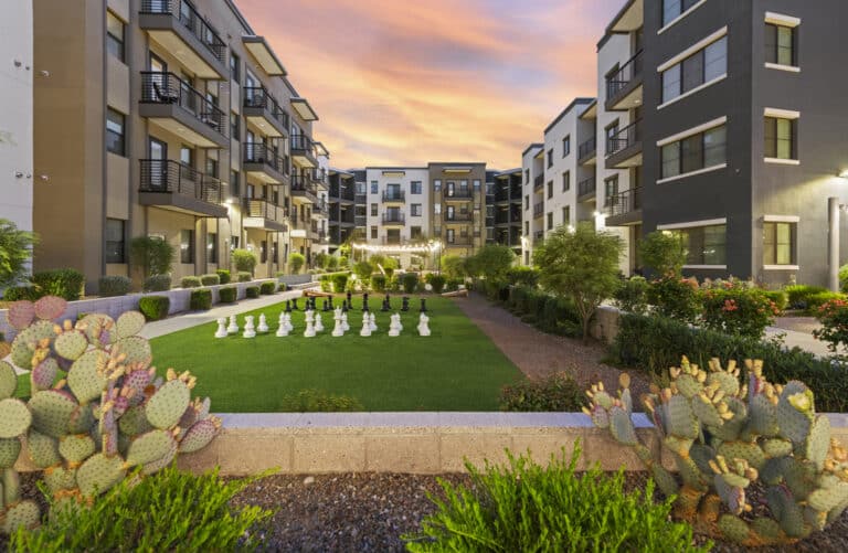 121-Aston Scottsdale 106
